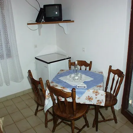 דירה By The Sea Sali, Dugi Otok - 454 סאלי